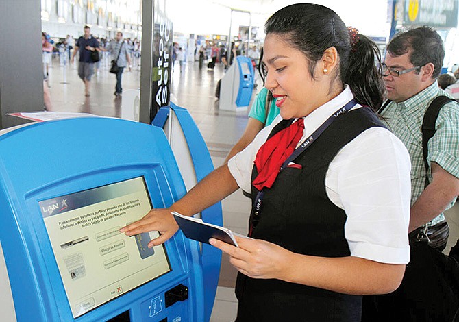 OPORTUNIDAD DE EMPLEOS EN AEROPUERTOS | POSTULA